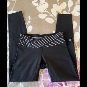 Lululemon Wunder Under leggings